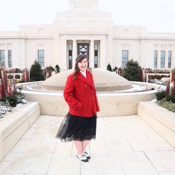 Meet your Posher, Alayna - Picture 1 of 1